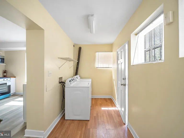 2712 Sherman Ave NW — Photo 16