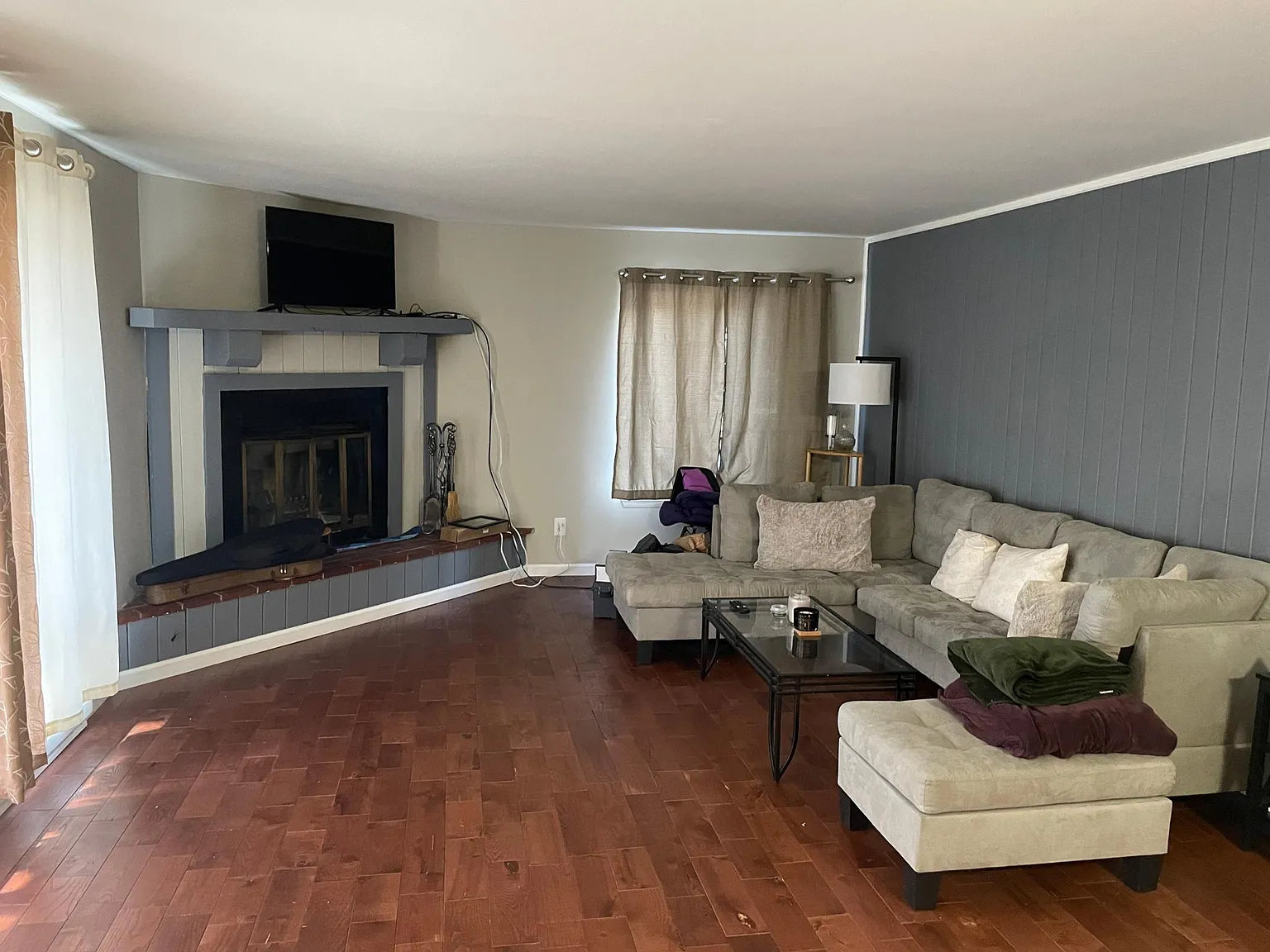 3 bed, 1302 sqft, $5,500 — Photo 2