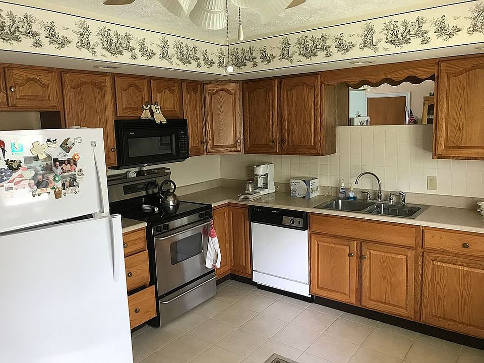1st image of 1973 Rosewood Dr