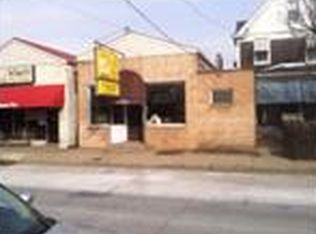809 5th Ave, Coraopolis, PA 15108
