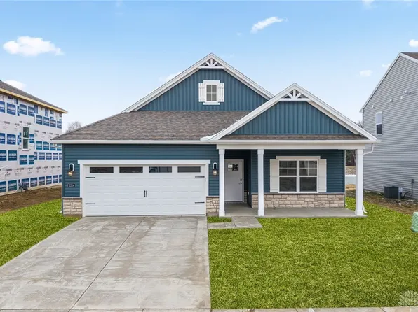 2214 Hackberry St, Springfield, OH 45505