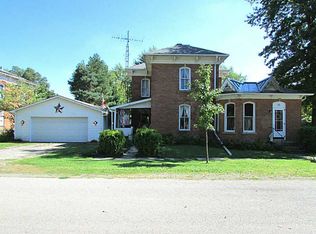 207 S Elizabeth St, Belle Center, OH 43310