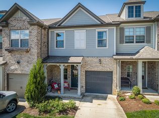 1660 Hampshire Pl, Thompsons Station, TN 37179