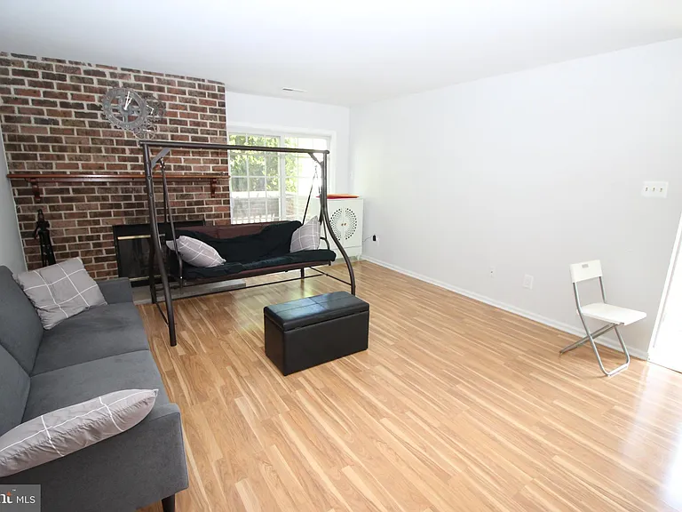 614 Palmer Ln #A — Photo 10