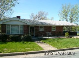 224 Lake Ave, Staunton, VA 24401