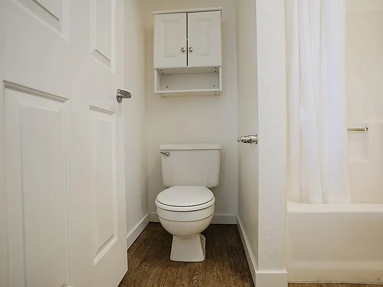 Goldstone Place Apartments — Photo 24