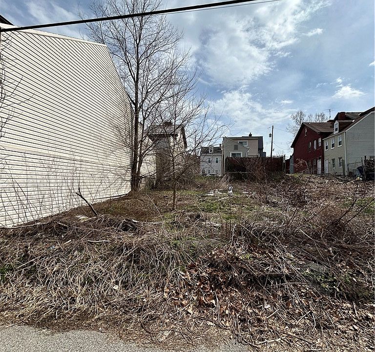 1st image of Lovitt Spring Gdn