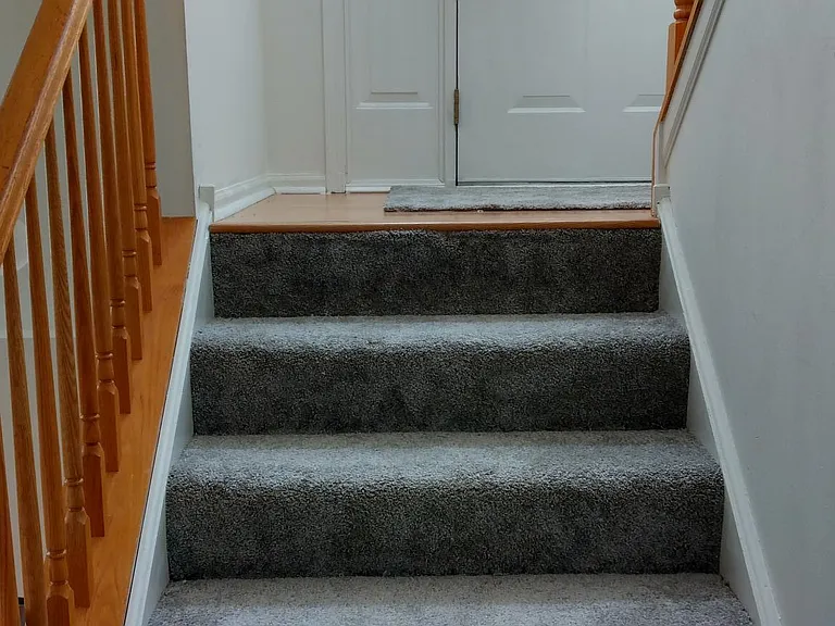 599 Prestwick Ln — Photo 12