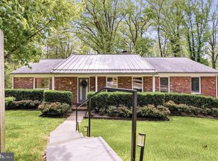 695 Knox Rd, Wayne, PA 19087
