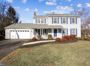 915 Pointer Ridge Dr, Gaithersburg, MD 20878
