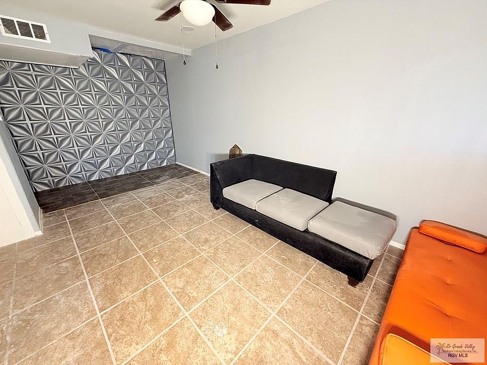 1st image of 1900 E Elizabeth St #607