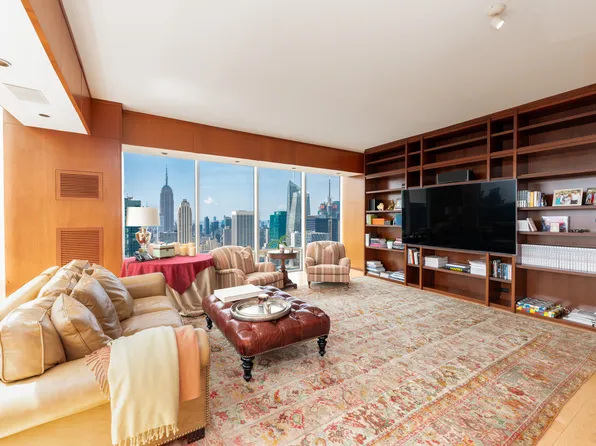 641 5th Avenue image 17 of 57