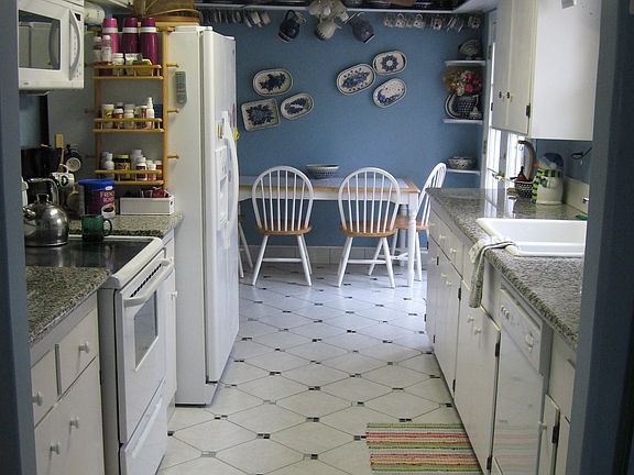 Kitchen Dining View