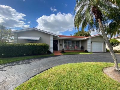 7218 E Tropical Way, Plantation, FL, 33317