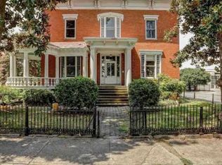 204 S Market St, Petersburg, VA 23803