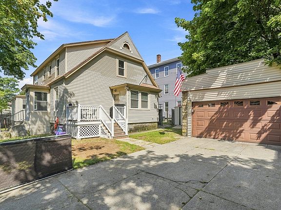 2nd image of 179 Pilgrim Ave