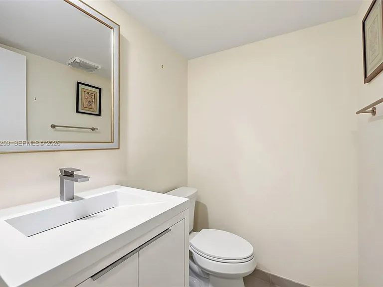 3520 Oaks Way #407 — Photo 20