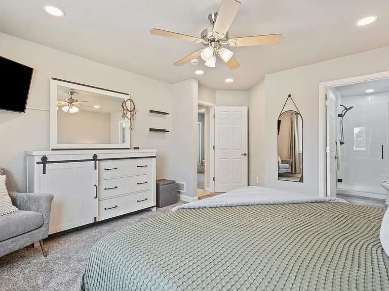 4126 Hayes Ave — Photo 13