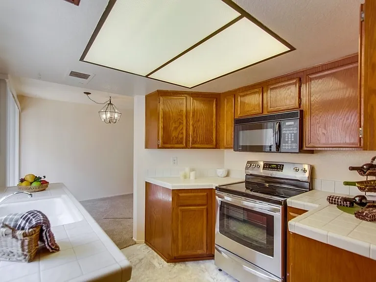 9280 Towne Centre Dr #50 — Photo 10