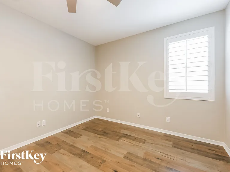 4205 W Magdalena Ln — Photo 11