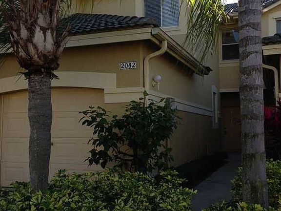 3rd image of 2082 Hacienda Ter