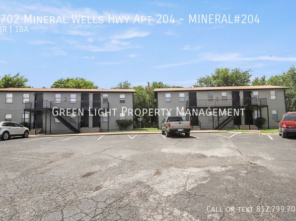 1702 Mineral Wells Hwy #204