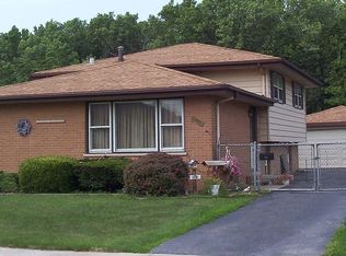 261 Magnolia Plz, South Chicago Heights, IL