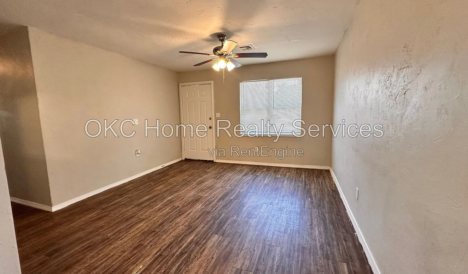 3 bed, 1.0 bath, 864 sqft, $1,200 — Photo 3