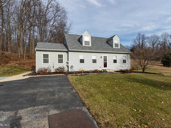 2nd image of 130 Maranatha Dr