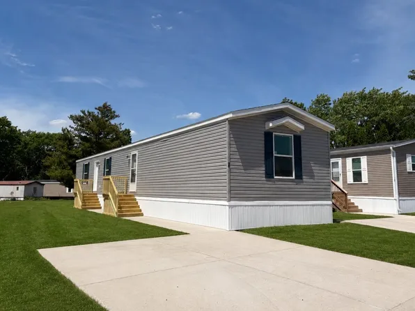 32 Camelot Lane Site #20, Rice Lake, WI 54868