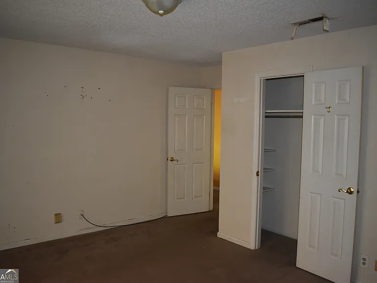 4375 Barrington Pl — Photo 27