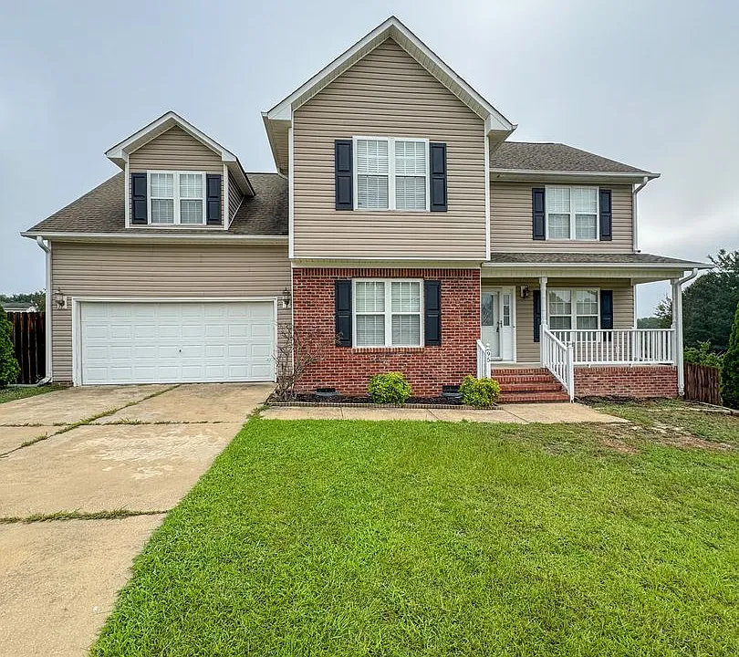 95 Gloucester Ct