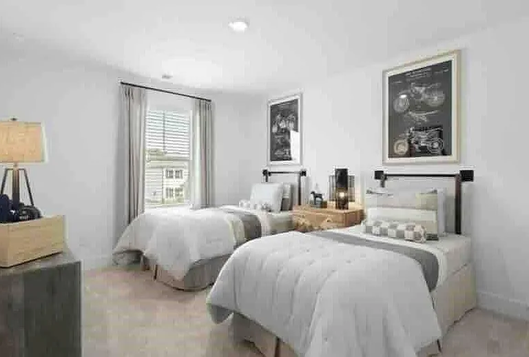 372 Dragon Dr — Photo 17