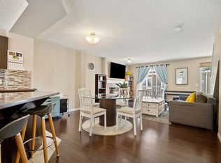 4050 Savaryn Dr SW #81, Edmonton, AB T6X1R8