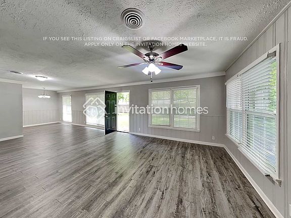 5th image of 3820 Norton Dr