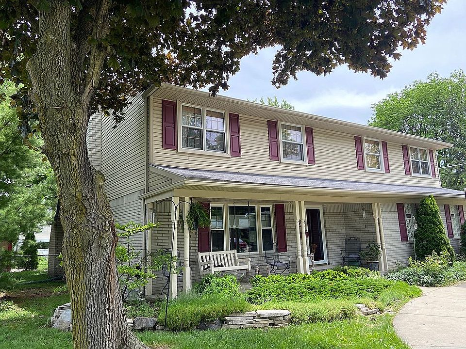 1st image of 16532 Country Club Dr