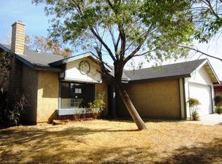 37518 Robin Ln, Palmdale, CA 93550