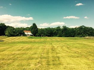 1516 N Bend Rd, Hebron, KY 41048