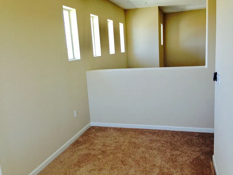 420 N Orinda Ct — Photo 16