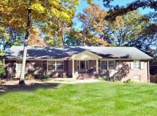 6611 Burlwood Rd, Charlotte, NC 28211