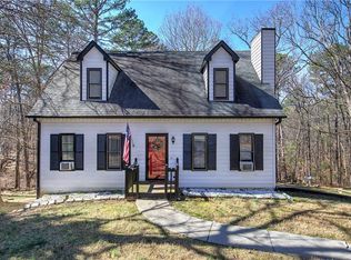 14 Buckskin Dr, Cartersville, GA 30120