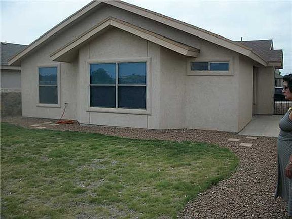 3rd image of 4552 Joseph Rodriguez Dr