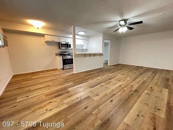 3rd image of 5708 Tujunga Ave #4906465