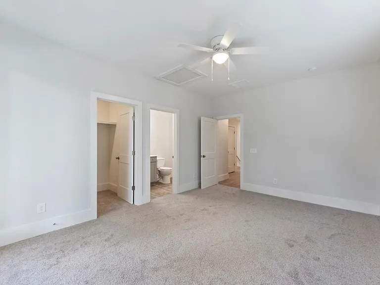 Unit Photo