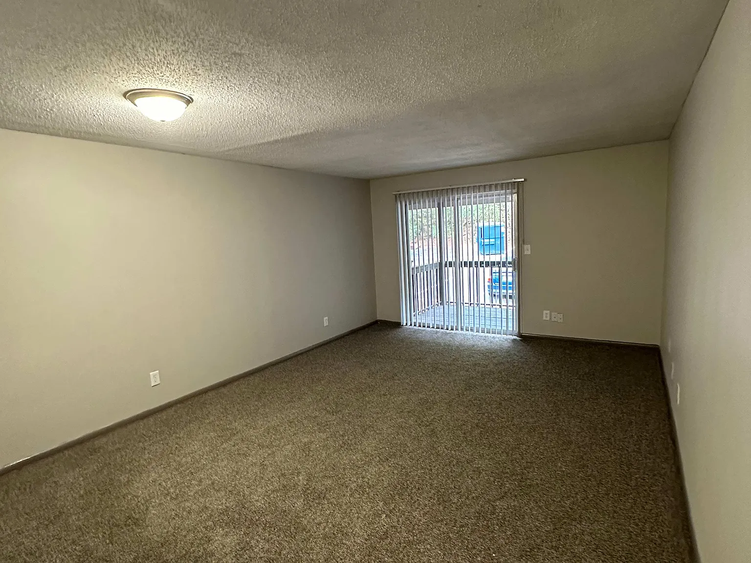 The Willows Apartments — Photo 2