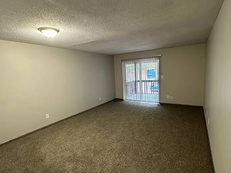 The Willows Apartments — Photo 2