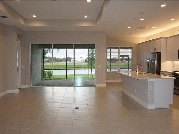 2nd image of 15506 Corona Del Mar Dr