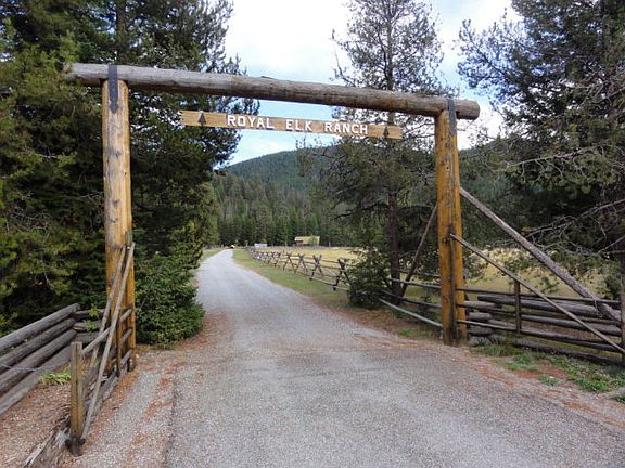4th image of 3817 Highway 93 N