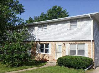 402-408 16th St SW #404, Waverly, IA 50677