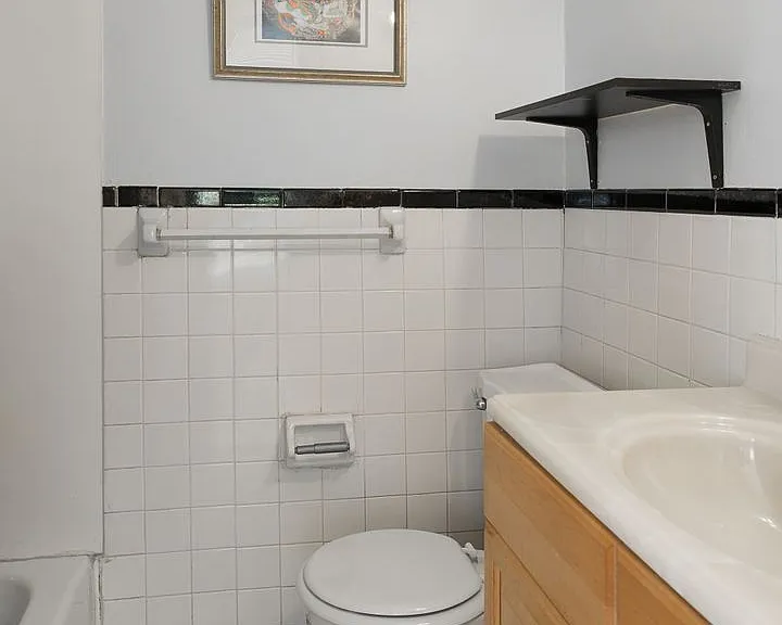 42 Trumbull St — Photo 11